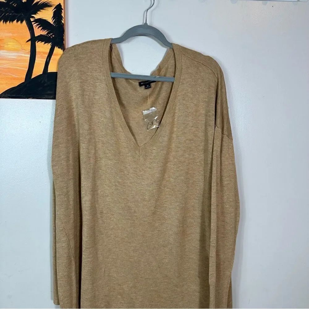 H by Halston Tan V-Neck Sweater Lightweight Classic Knit